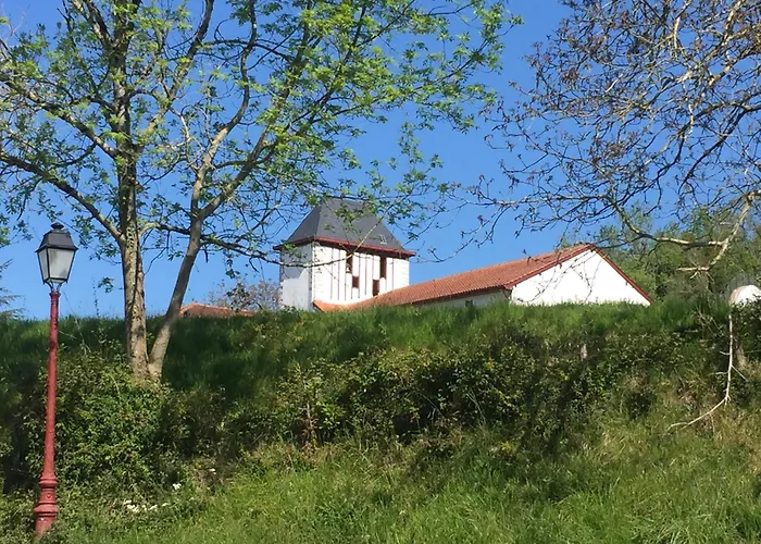 アパート Gite Bunus Bunus